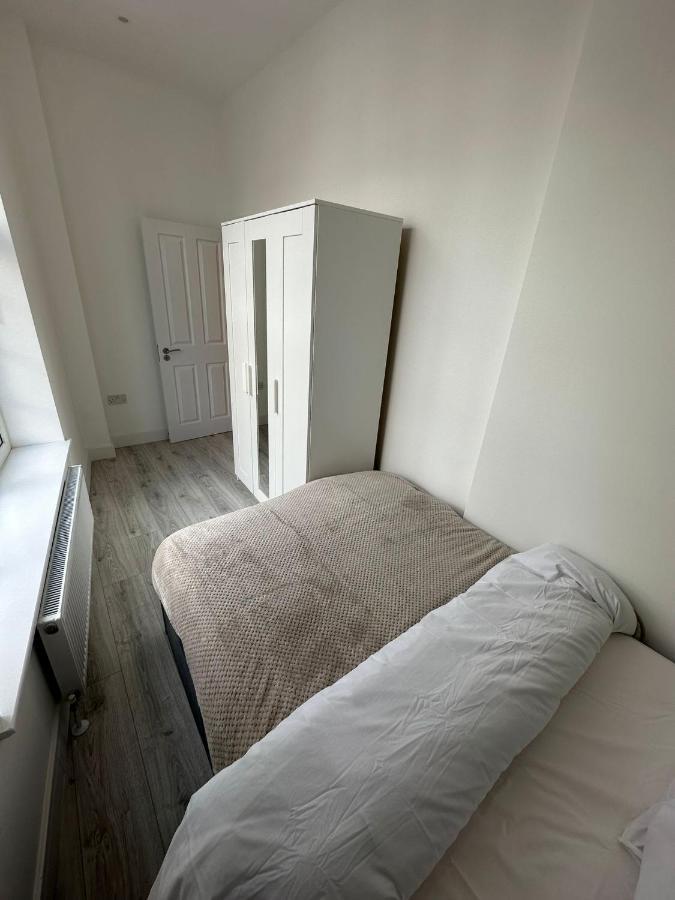 The Walworth Retreat- Cozy Flats In London Apartment Exterior photo